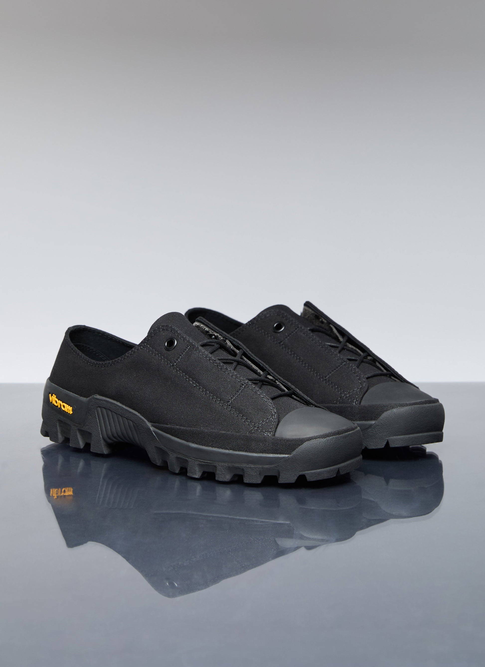Yohji Yamamoto Men Fly Front Low Top Sneakers YOHJI YAMAMOTO