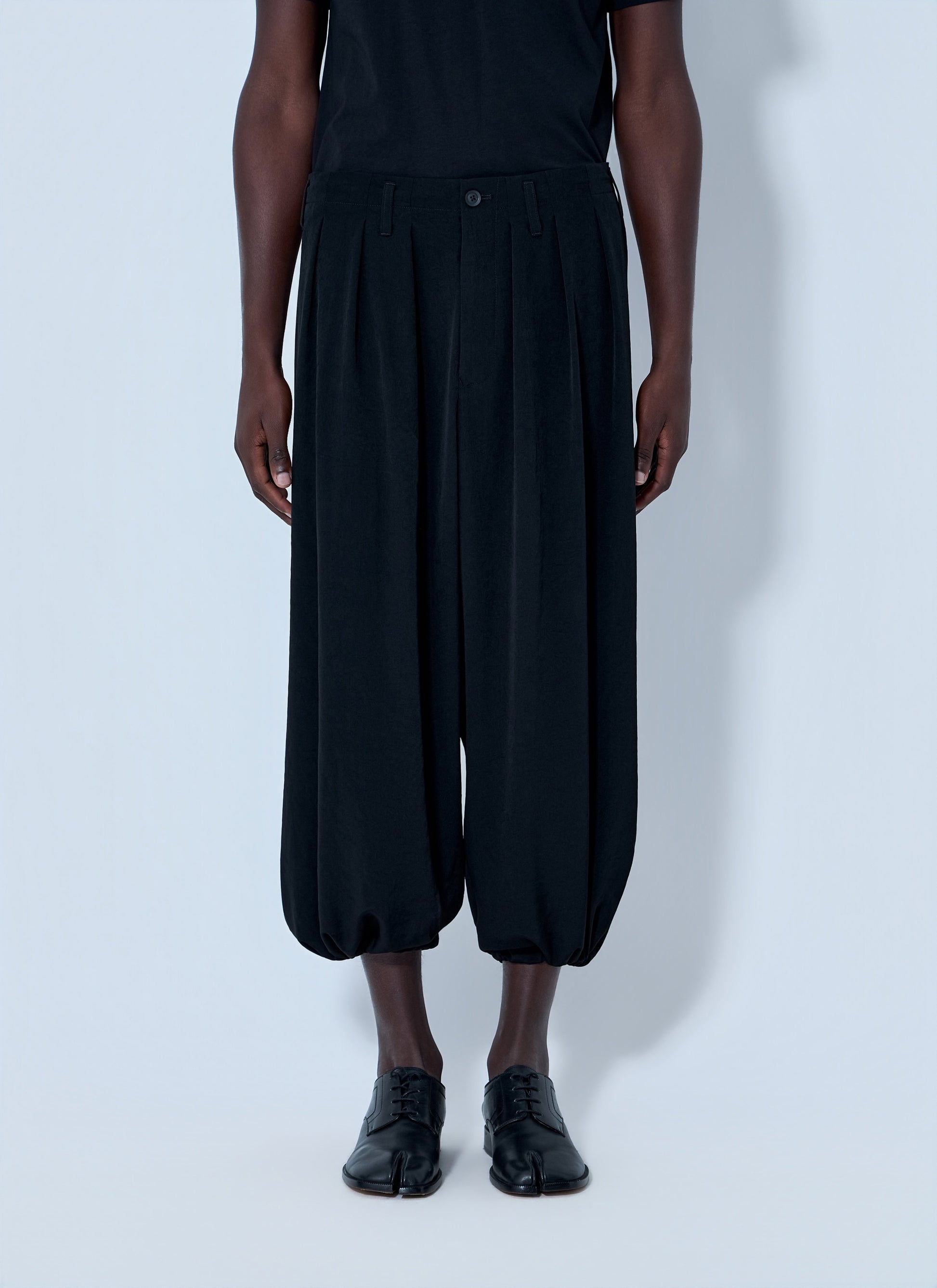 Yohji Yamamoto Men Pleated Drop-Crotch Trousers YOHJI YAMAMOTO